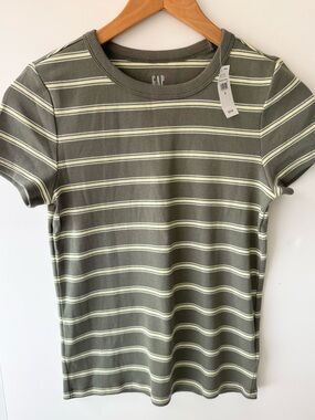 GAP Green Cream Striped Ribbed Crew Tee Shirt, NWT, Women’s Size Small